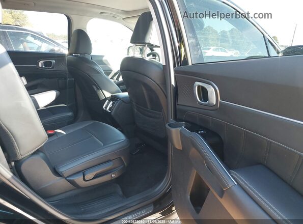 5XYRK4JF5RG269792 2024 KIA SORENTO Black VIN կոդի պիտակի տեսք