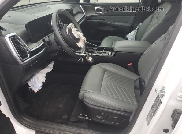 5XYRKDJF6RG299173 2024 KIA SORENTO White Front interior view