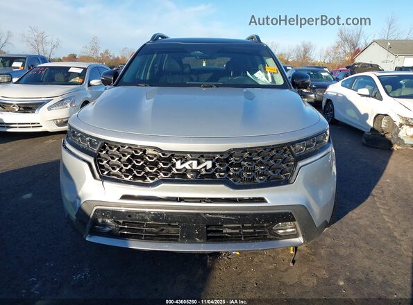 5XYRKDLF2NG075258 2022 KIA SORENTO Silver Սարքավորումների վահանակի տեսք