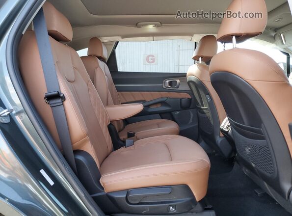 5XYRKDLFXNG108491 2022 KIA SORENTO Зеленый Вид задней части салона