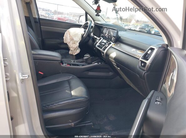 5XYRLDLC2NG071388 2022 KIA SORENTO Серый Вид салона спереди