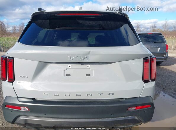 5XYRLDLC2NG071388 2022 KIA SORENTO Серый 