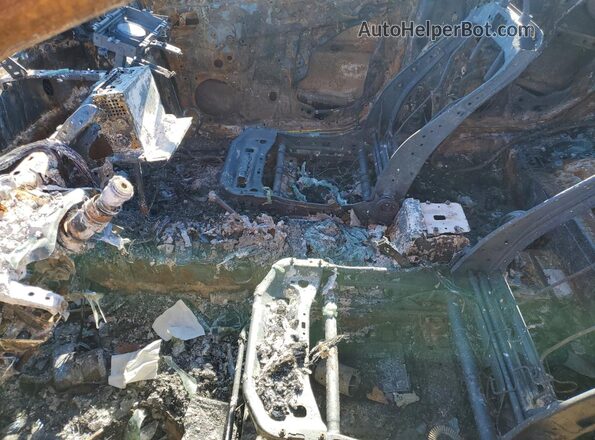 5YFB4MDE6SP306638 2025 TOYOTA LL Пожар 