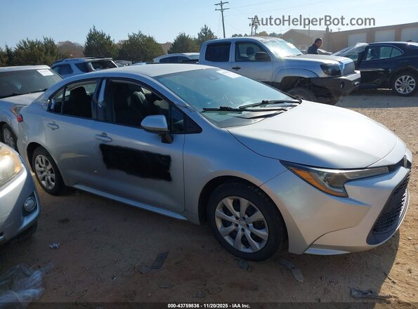 5YFEPMAEXNP276041 2022 TOYOTA LL Silver Rear interior view