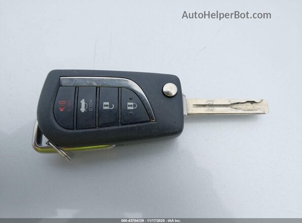 5YFEPRAE2LP117444 2020 TOYOTA LL Silver Вид панелі приладів