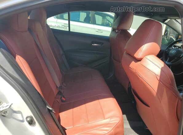 5YFS4RCE9LP052682 2020 TOYOTA LL Silver Вид задніх сидінь