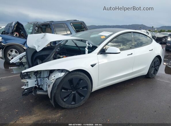 5YJ3E1EA5RF830803 2024 TESLA MODEL 3 White Przód lewy