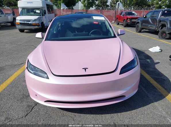 5YJ3E1EB0RF824254 2024 TESLA MODEL 3 Pink Widok zestawu wskaźników