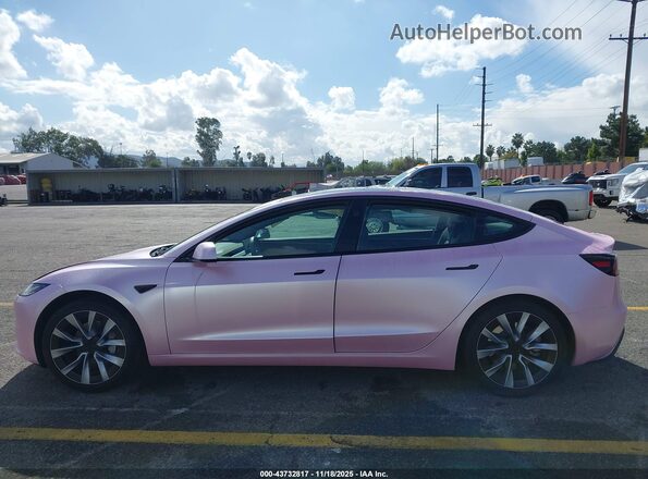 5YJ3E1EB0RF824254 2024 TESLA MODEL 3 Pink Widok wnętrza 360 stopni