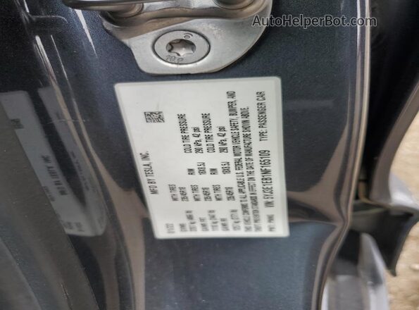 5YJ3E1EB1NF165109 2022 TESLA MODEL Gray Vista del compartimento del motor
