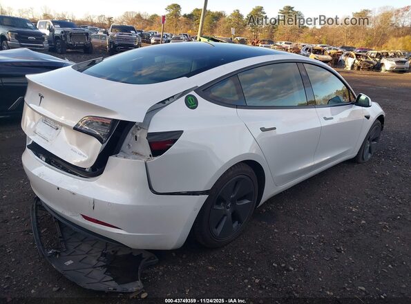 5YJ3E1EB1NF326901 2022 TESLA MODEL 3 White Задня права чверть