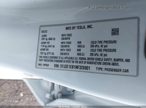 5YJ3E1EB1NF326901 2022 TESLA MODEL 3 White Вид підкапотного простору
