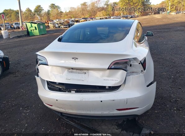 5YJ3E1EB1NF326901 2022 TESLA MODEL 3 White 
