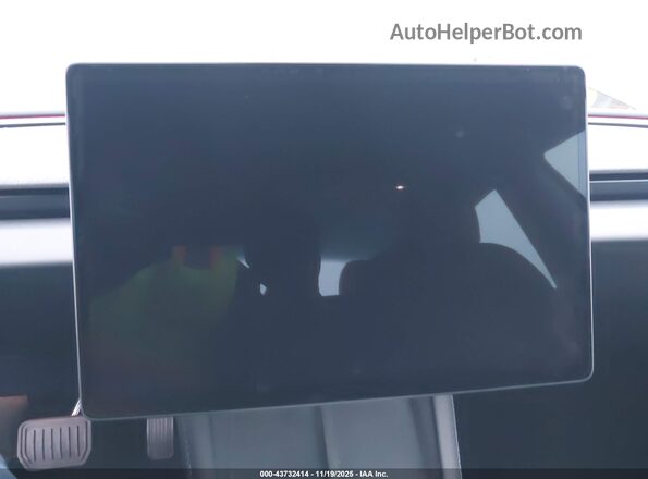 5YJ3E1EB2RF736726 2024 TESLA MODEL 3 Gray უკანა სავარძლების ხედი