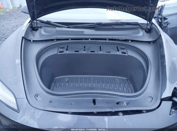 5YJ3E1EB2RF736726 2024 TESLA MODEL 3 Gray უკანა ხედი