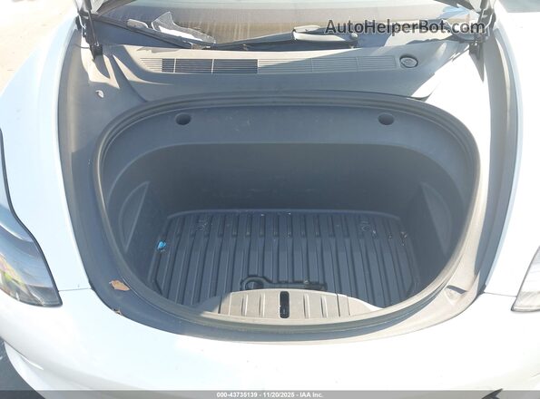 5YJ3E1EB3NF246922 2022 TESLA MODEL 3 Белый Вид сзади