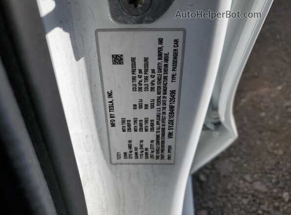 5YJ3E1EB4NF126496 2022 TESLA MODEL White Vista del compartimento del motor
