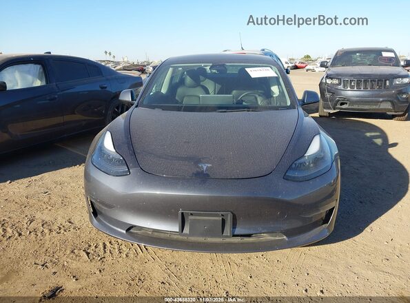 5YJ3E1EB4NF207000 2022 TESLA MODEL 3 Серый Вид задней части салона