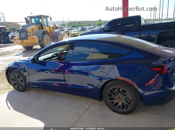 5YJ3E1EB4RF830476 2024 TESLA MODEL 3 Blue Vista interior de 360 grados
