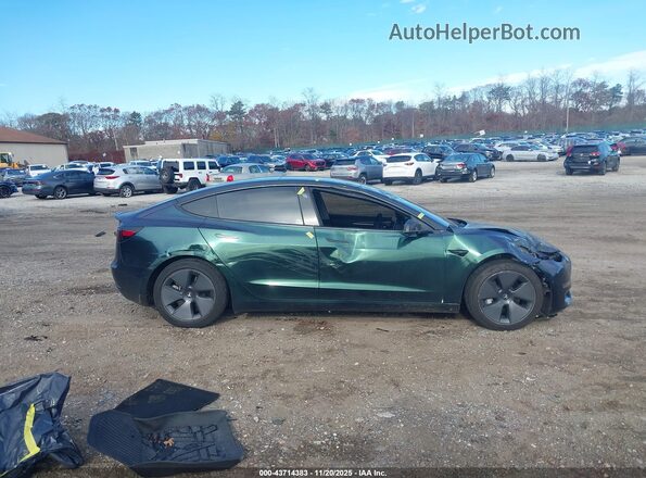 5YJ3E1EB6NF226910 2022 TESLA MODEL 3 Зеленый Вид задней части салона