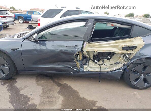 5YJ3E1EB7NF332363 2022 TESLA MODEL 3 Gray Вид задньої частини салону
