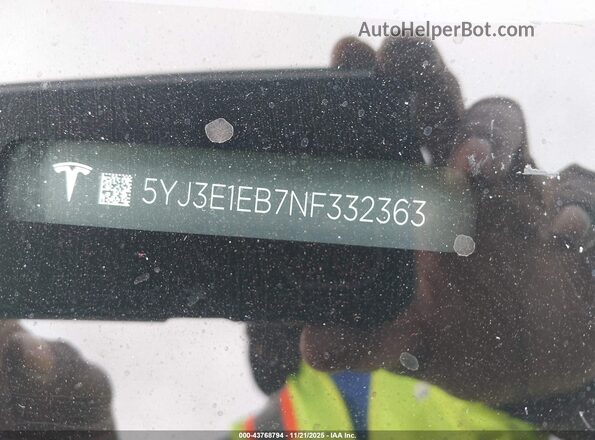 5YJ3E1EB7NF332363 2022 TESLA MODEL 3 Gray Вид підкапотного простору
