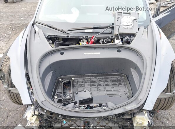 5YJ3E1EB8NF354677 2022 TESLA MODEL 3 Gray Vista trasera