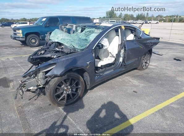 5YJ3E1EB9LF628577 2020 TESLA MODEL 3 Серый Передняя левая четверть