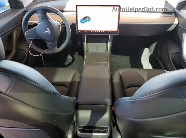 5YJ3E1EB9LF744345 2020 TESLA MODEL Синий Вид панели приборов
