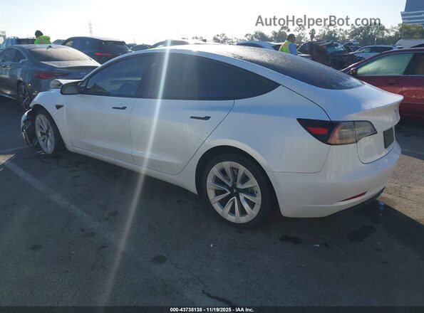 5YJ3E1EB9NF137185 2022 TESLA MODEL 3 White Trasero izquierdo