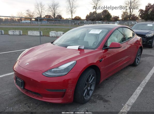 5YJ3E1EB9NF367308 2022 TESLA MODEL 3 Red Front view