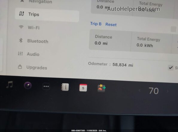 5YJ3E1EB9NF367308 2022 TESLA MODEL 3 Red 