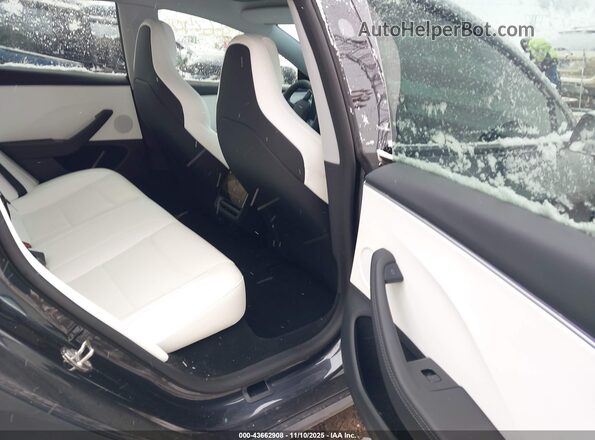 5YJ3E1ET0RF835537 2024 TESLA MODEL 3 Gray VIN კოდის სტიკერის ხედი