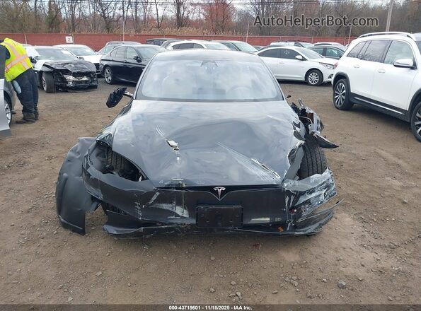 5YJSA1E53RF542952 2024 TESLA MODEL S Gray Widok deski rozdzielczej