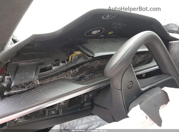 5YJSA1E61MF438378 2021 TESLA MODEL S Red Панорамний вид салону 360°