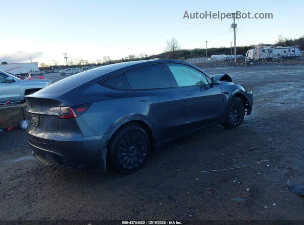 5YJYGAEE9MF197606 2021 TESLA MODEL Y Gray 
