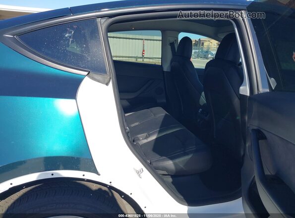 5YJYGDEE0LF035234 2020 TESLA MODEL Y Белый Вид наклейки с VIN-кодом