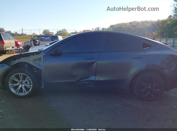 5YJYGDEE1LF037283 2020 TESLA MODEL Y Gray 