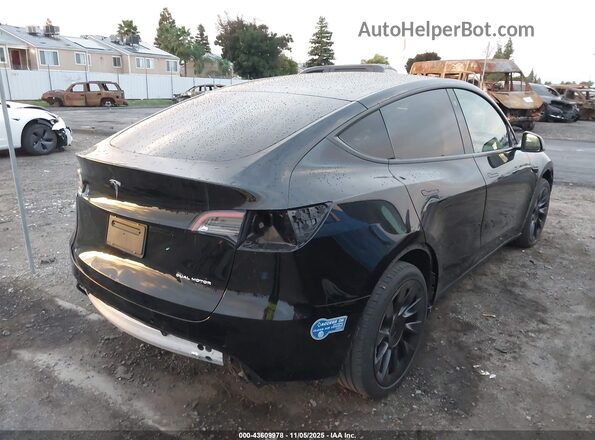 5YJYGDEE2MF222671 2021 TESLA MODEL Y Black 