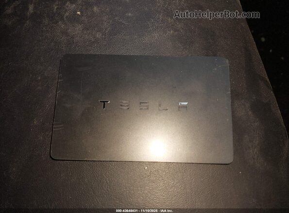 5YJYGDEE3LF017097 2020 TESLA MODEL Y White Vista del salpicadero