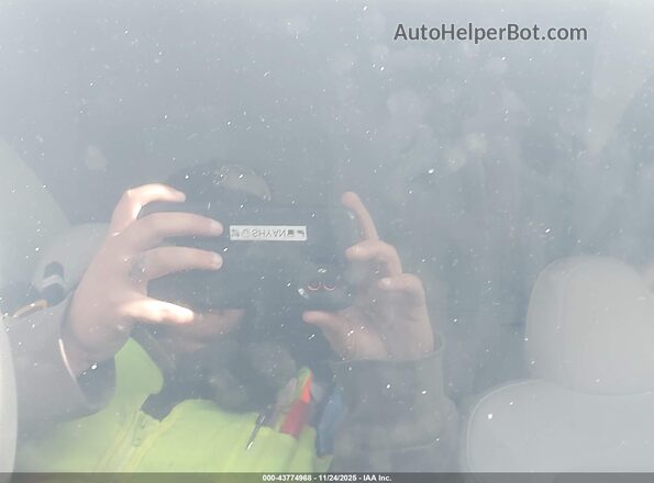 5YJYGDEE6MF240929 2021 TESLA MODEL Y White 