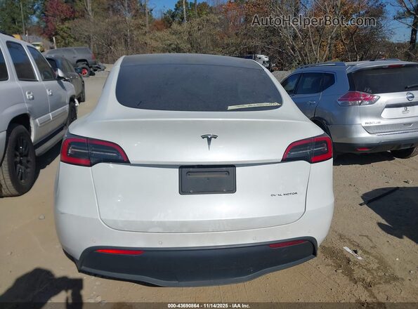 5YJYGDEE7MF065090 2021 TESLA MODEL Y White 