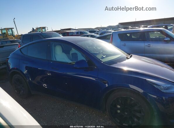 5YJYGDEE9MF089827 2021 TESLA MODEL Y Blue ხელსაწყოთა პანელის ხედი
