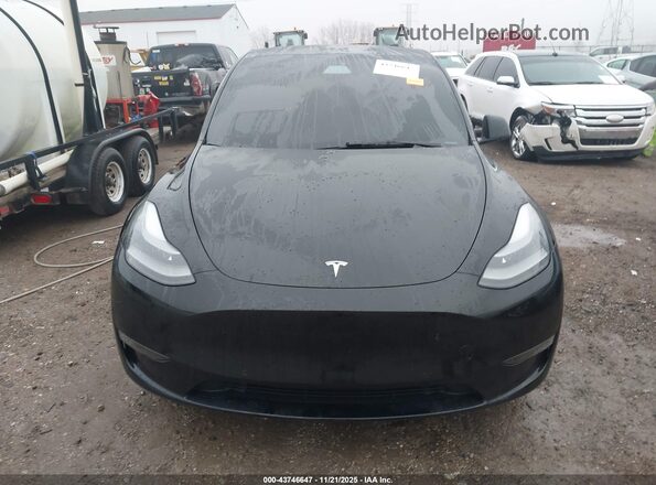 5YJYGDEF5MF258833 2021 TESLA MODEL Y Черный Вид задней части салона
