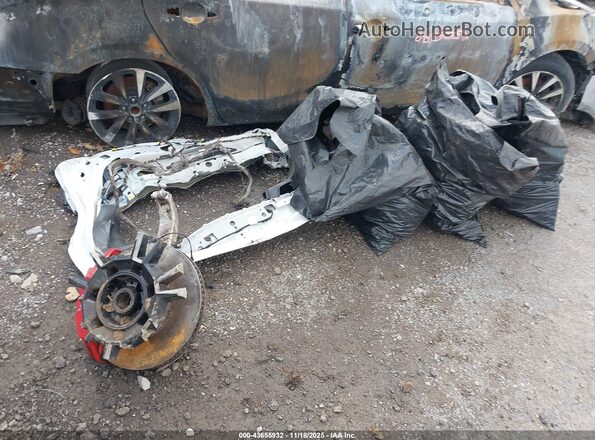 5YM23CS03P9S43314 2023 BMW XM White Widok deski rozdzielczej