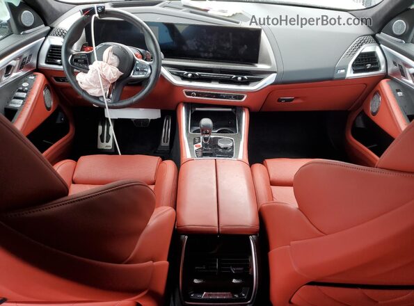 5YM23CS05S9Y18859 2025 BMW XM Белый Вид панели приборов