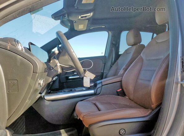 W1N4N4HB0MJ230873 2021 MERCEDES-BENZ GLA-CLASS Gray Dashboard view