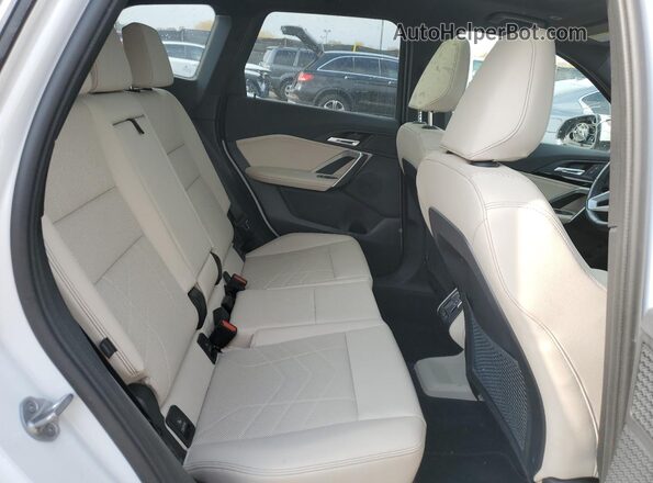 WBX73EF0XP5W78183 2023 BMW X1 White 