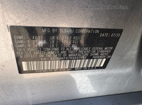 4S3BWAF67R3007113 2024 SUBARU LEGACY Silver Widok wnętrza z tyłu