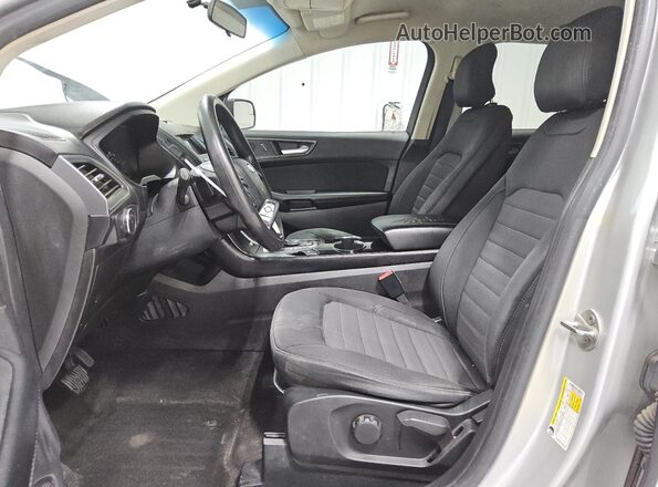 2FMPK3G93JBC56451 2018 FORD EDGE Серебряный Вид салона спереди